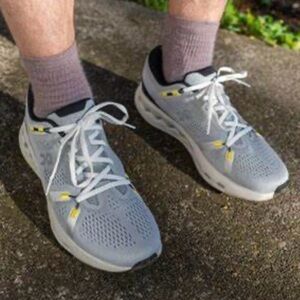 On Cloudsurfer 2 Running Sneaker White Mineral Gray Mens Size 9.5